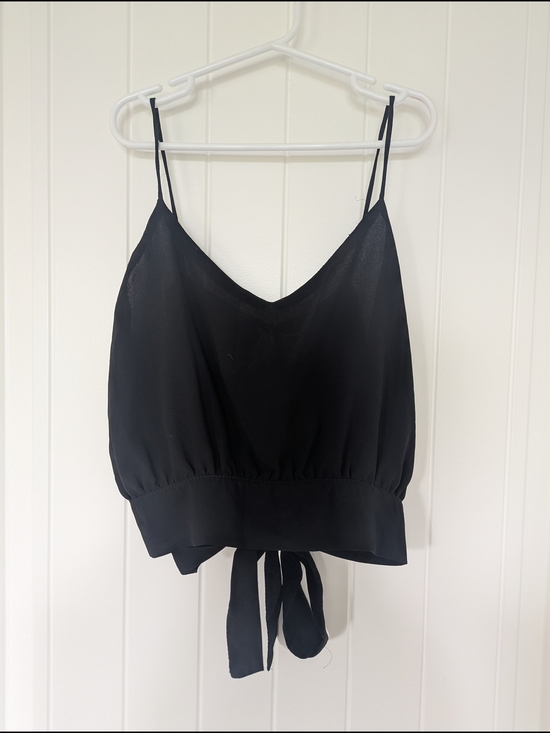 Tops - Black Spaghetti Strap Tie-Back Cami Top